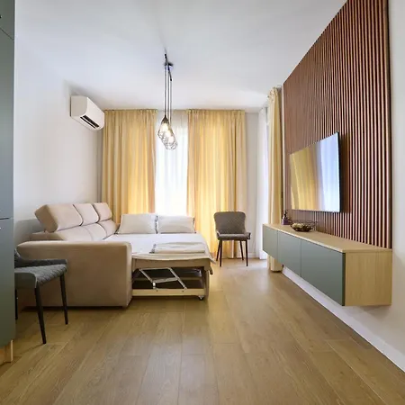 South Primorsko, Family With Terrace And Free Parking Apartment